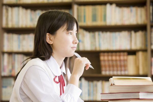 国公立に進学するか迷ったら？まず勉強が重要！