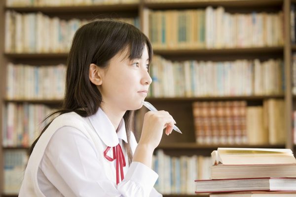 国公立に進学するか迷ったら？まず勉強が重要！